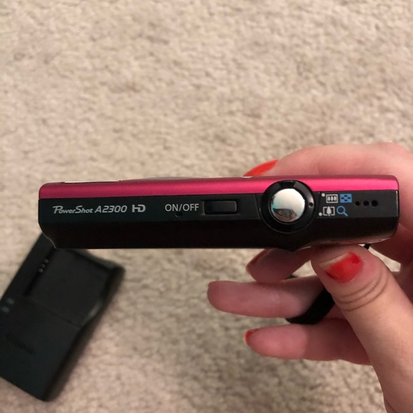 Pink Canon Powershot A2300 HD digital vlog camera - Picture 3 of 4